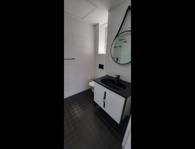 2 BEDROOM APARTMENT FOR SALE IN UMHLANGA RIDGE